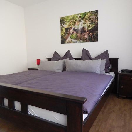 Free Apartment - Bei Den Thermen Bad Urach Bagian luar foto